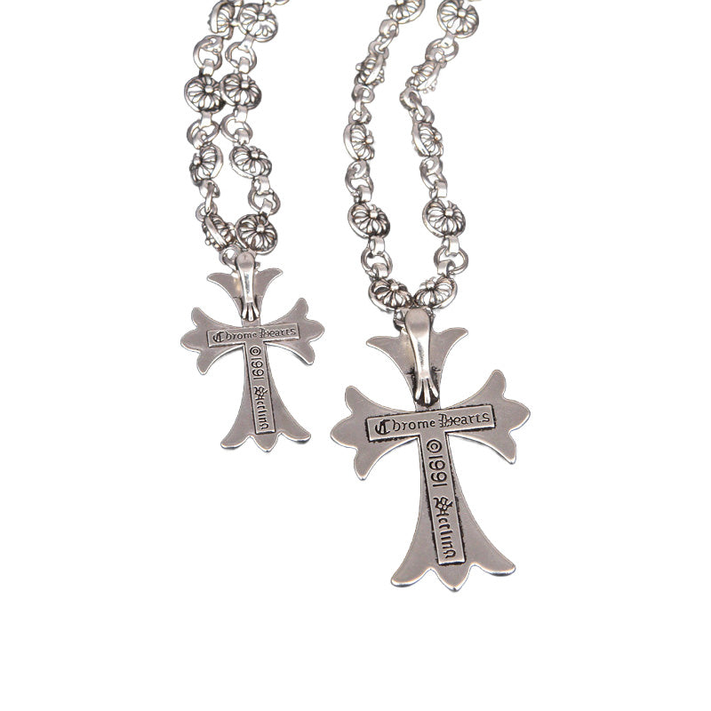 Skanto | Gotische Kreuz-Halskette