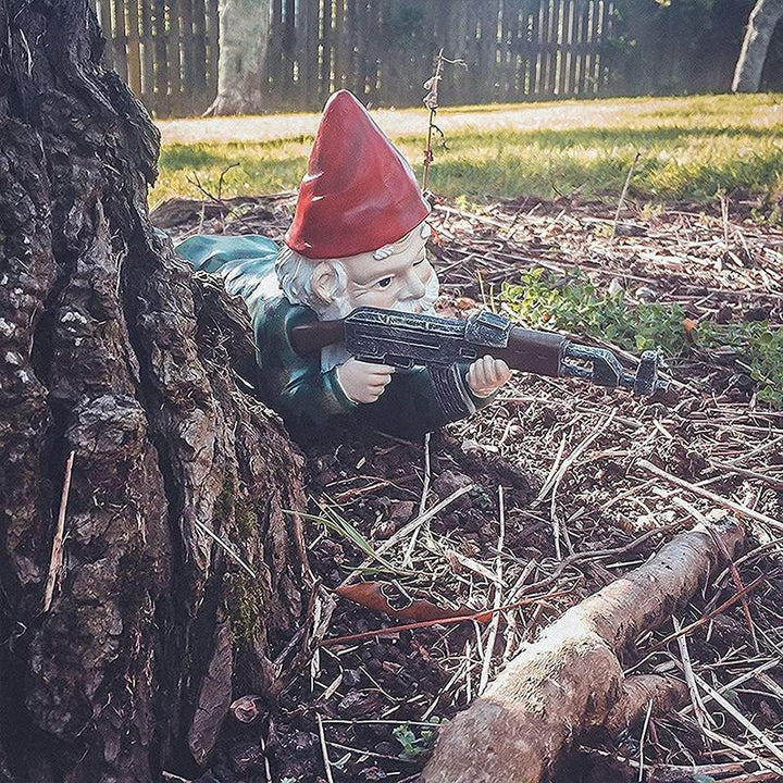 Skanto | Militär-Gartenzwerg mit Tarnuniform