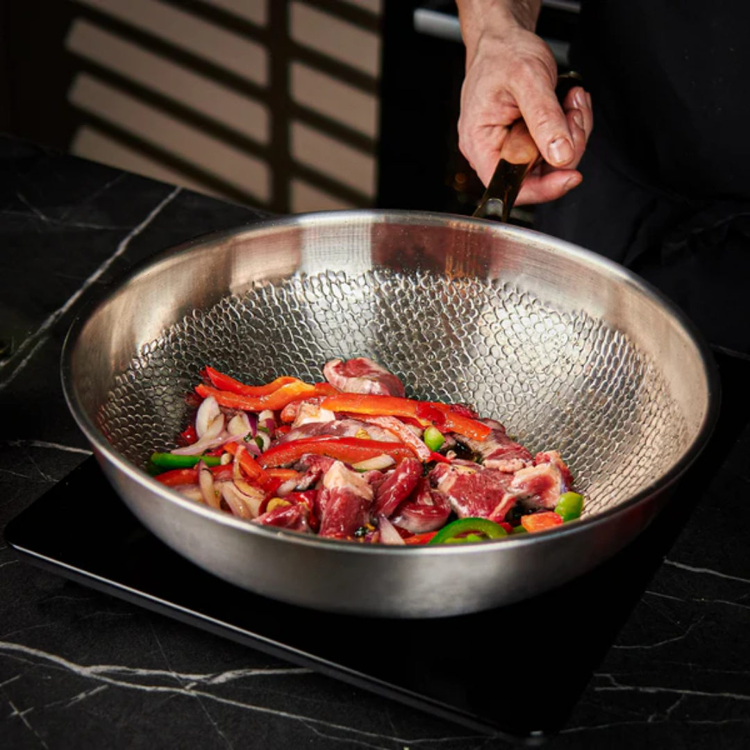 Skanto | Titan Bratpfanne | Ungiftig, natürlich antihaftbeschichtet & ideal für gesundes Kochen