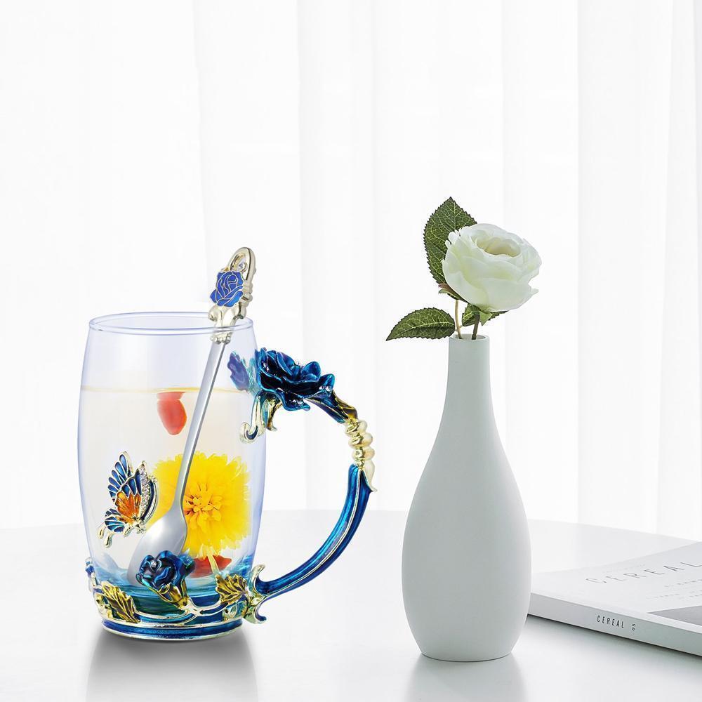 Skanto | Emaille-Rosen-Teetassen-Set aus Glas (mit Löffel)
