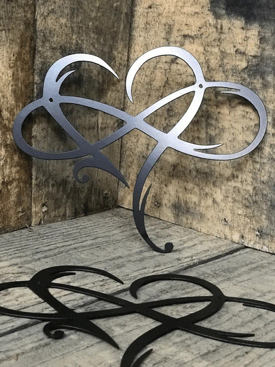 Endloses Herz - Wanddeko aus Stahl, Metall-Wandkunst