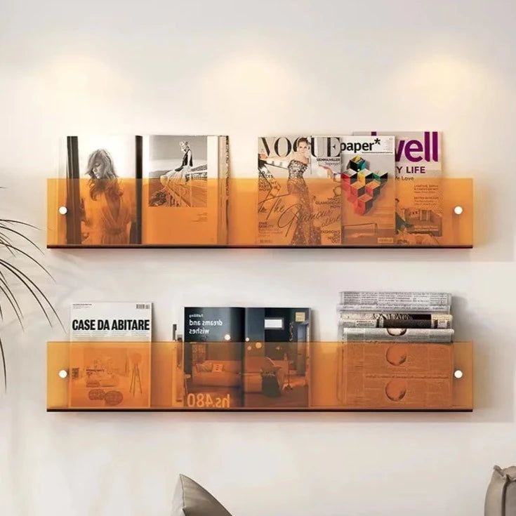 Skanto | ClearLine – Stilvolles Acryl-Wandregal für Zeitschriften