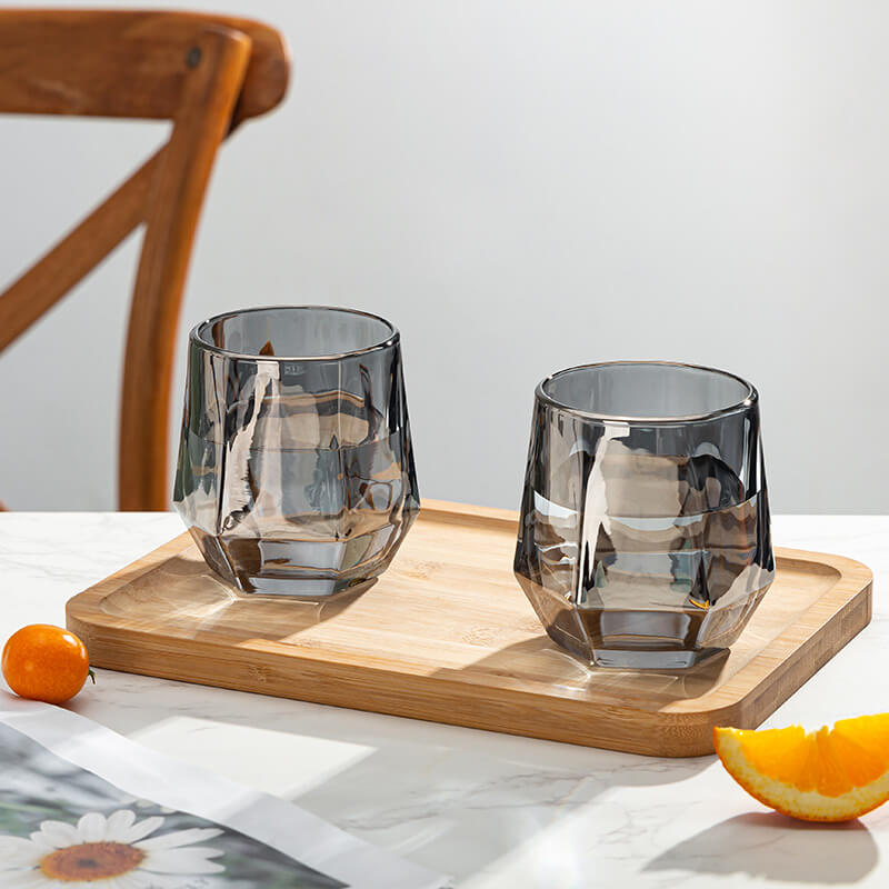 Skanto | Bernsteinfarbene sechseckige Glasbecher