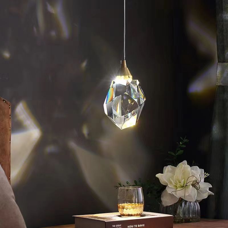 Skanto | Luxus Diamant Würfel Kristall Eisen LED Pendelleuchte für Schlafzimmer