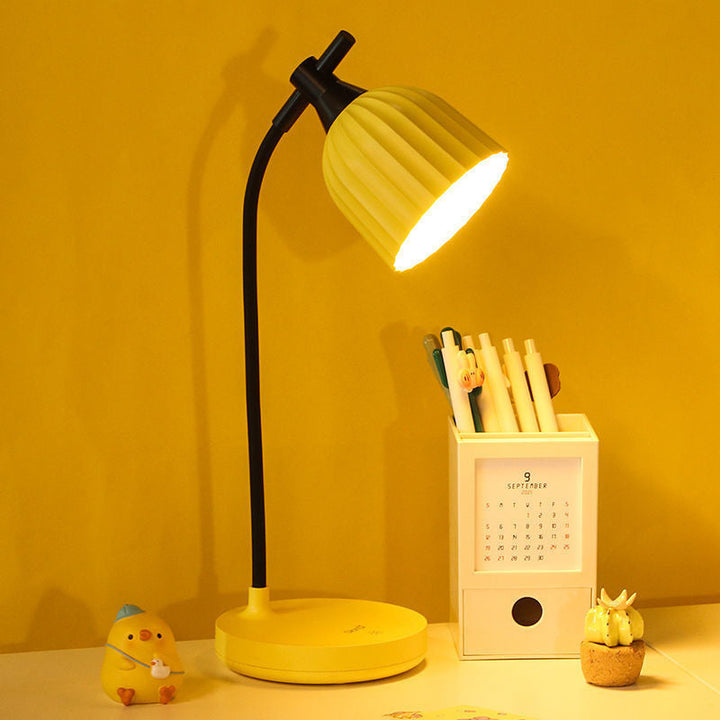 Skanto | Moderne minimalistische runde gefaltete ABS LED Tischlampe für Wohnzimmer
