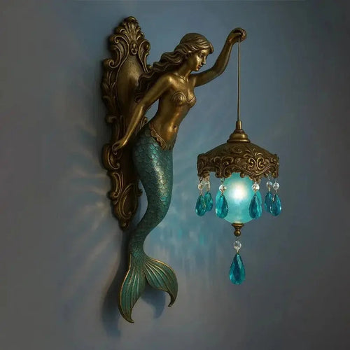 Skanto | Elegante Barock-Meerjungfrauen-Wandlampe – Künstlerische maritime Wandbeleuchtung für stimmungsvolle Räume