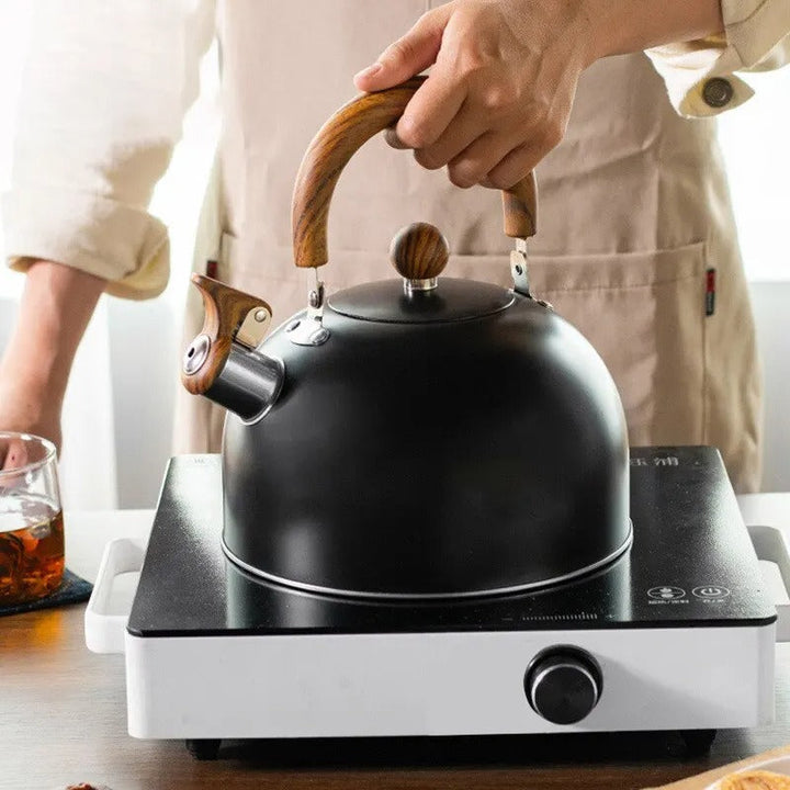 Skanto | Edelstahl-Pfeifkessel – 2.5L oder 3L mit akustischem Signal