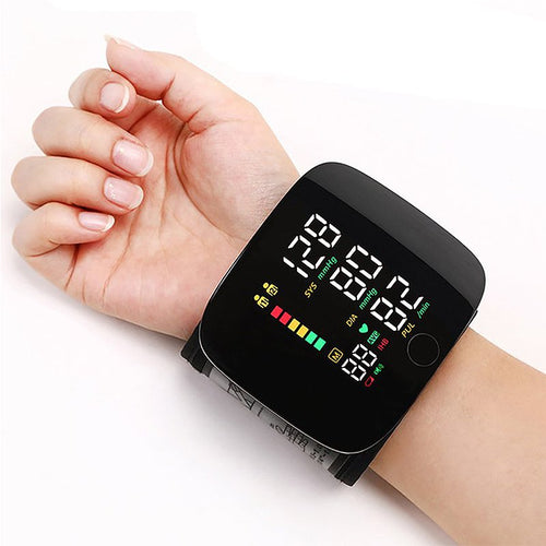 Skanto | Handgelenk-Blutdruckmessgerät – Elektronisches tragbares Sphygmomanometer mit Sprachalarm