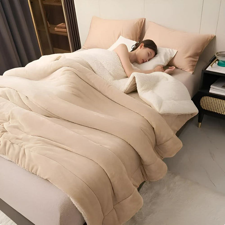 Skanto | Luxuriöse Fleecedecke für ultimativen Komfort