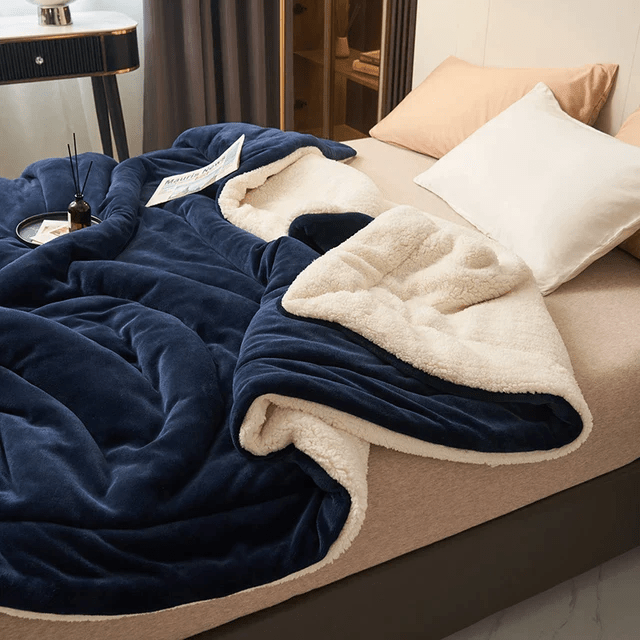 Skanto | Luxuriöse Fleecedecke für ultimativen Komfort
