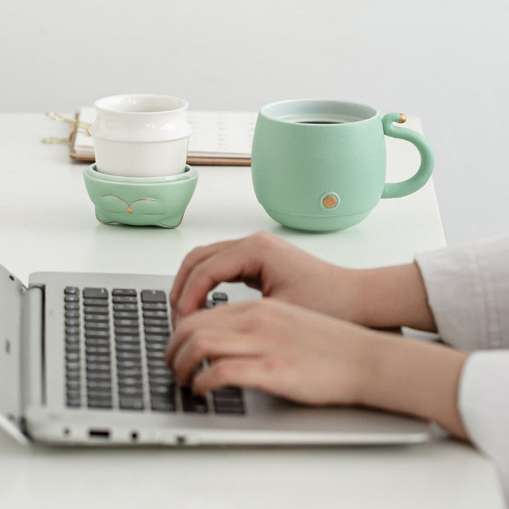 Skanto | Süße Katzen-Tasse aus Keramik mit Sieb
