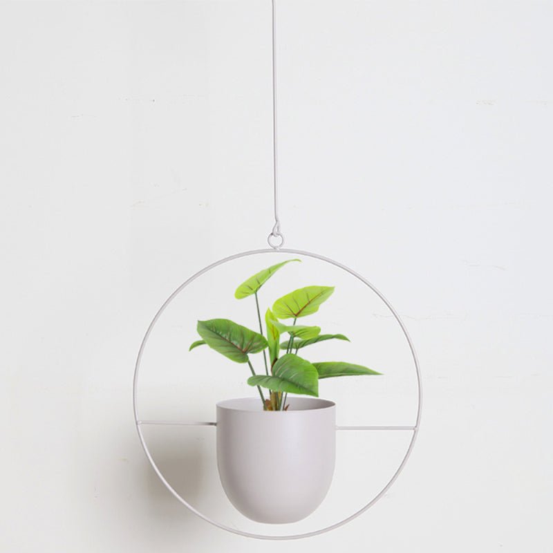 Skanto | DecoBloom Hängepflanzer – Eleganter Pflanzer aus Metall mit Kette für Innen- und Außenbereich