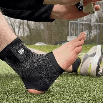 Skanto | FlexiGuard Knöchelbandage – Leicht, atmungsaktiv & für Sportschuhe geeignet