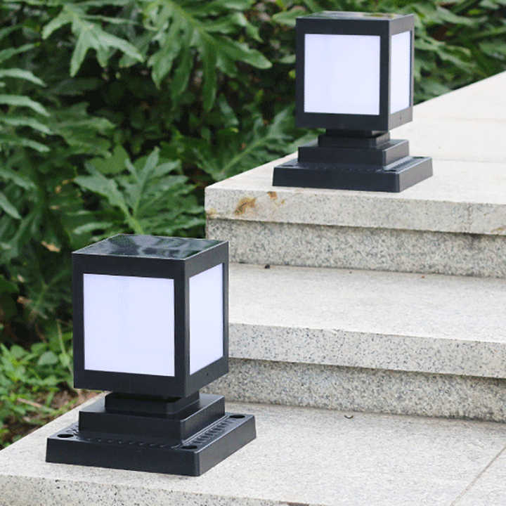 Skanto | Quadratische Solar-LED-Gartenlampe – Dekorative Außenbeleuchtung für Wege und Terrassen
