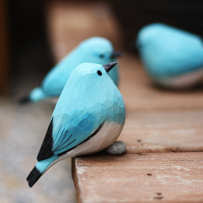 Skanto | NordicFeathers - Elegante Holz-Vogelskulpturen