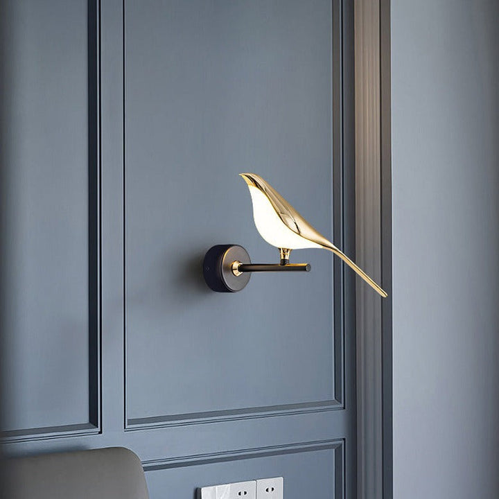 Skanto | BirdGlow – Bezaubernde Vogel-Wandleuchte für sanftes, fesselndes Licht