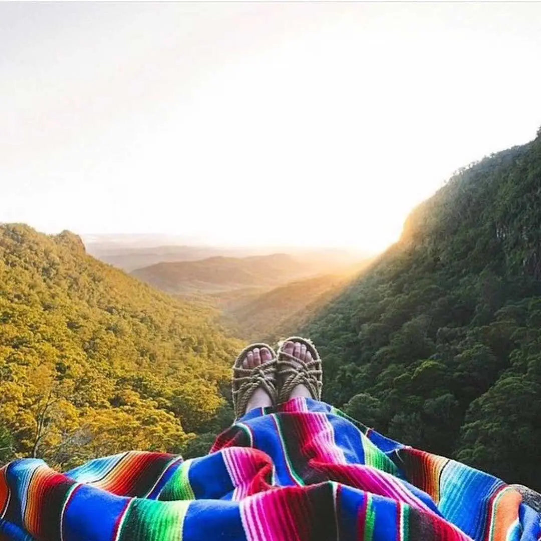 Skanto | Boho Lebendige Mexikanische Serape-Decke