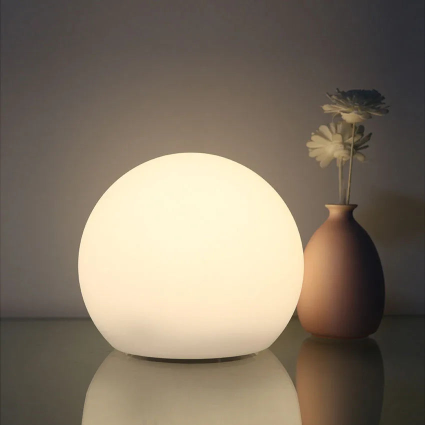 Skanto | Kabellose LED-Tischlampe | 16 Farbeinstellungen, wiederaufladbar & perfekt für Zuhause, Büro oder Entspannung