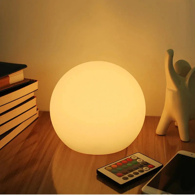 Skanto | AuraBall – Dynamische LED-Lampe – Farbwechsel – Einzigartige Atmosphäre