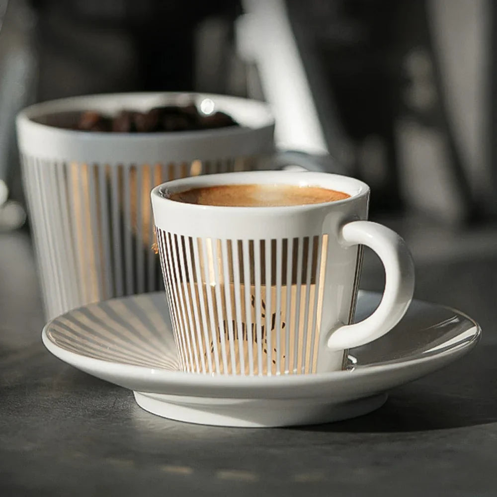 Skanto | Kreative Dynamische SLR Tasse Leopard Anamorphotische Zebra Tasse Luycho Kaffee-Tee-Tassenset mit Untertasse 90ml-225ml