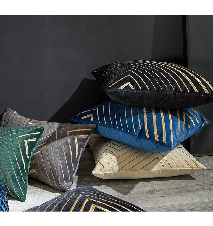 Skanto | Luxuriöse geometrische Kissenbezüge - Eleganz für Wohn- und Schlafzimmer