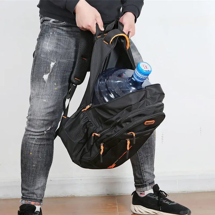 Skanto | VanguardGear Herrenrucksack – Wasserdicht & Stylisch für Arbeit und Reisen