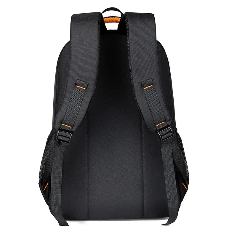 Skanto | VanguardGear Herrenrucksack – Wasserdicht & Stylisch für Arbeit und Reisen
