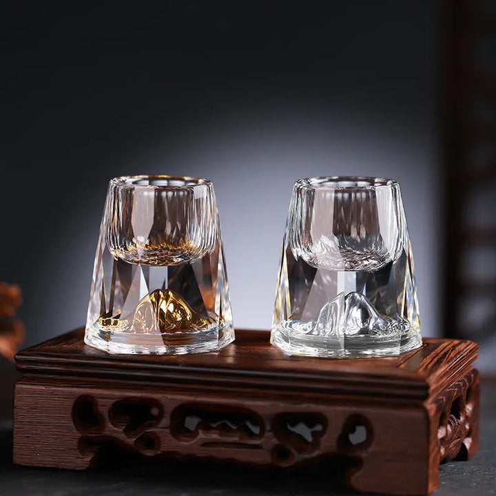 Luxus Kristallgläser mit Goldflocken – Handgefertigt – Set aus 2 – Für Whisky & Premiumgetränke