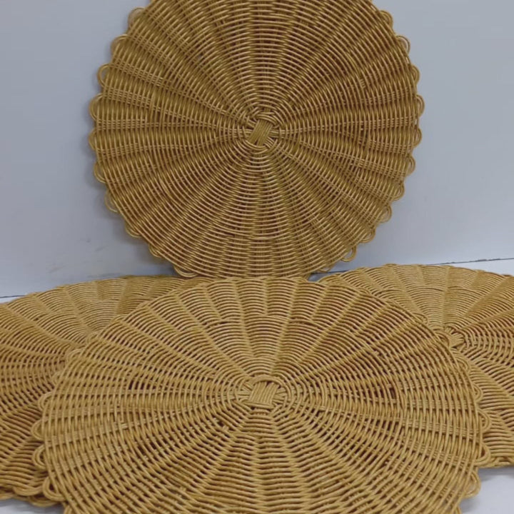 Skanto | 6-teiliges dickeres Rattan-Tischset