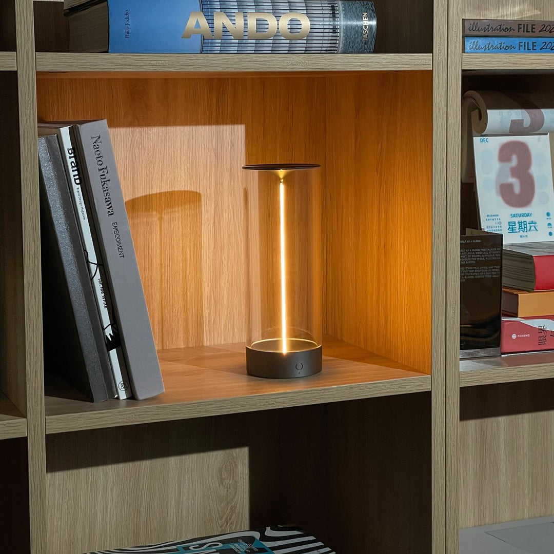 Skanto | GlowBright | Tragbare LED-Lampe mit kabellosem Design