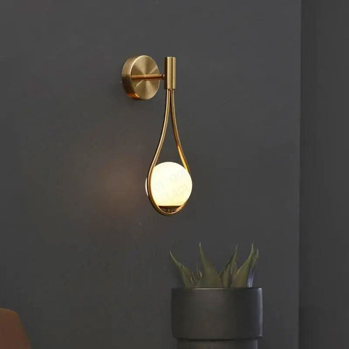 Skanto | Skandinavische LED-Wandleuchte – Minimalistische Lampe aus Holz und Metall