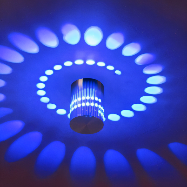 Skanto | LuminBlast Wandlampe – Farbenfrohe Spiralzylinder-Wandleuchte für moderne Innenbeleuchtung