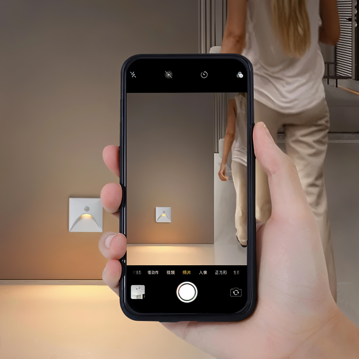 Skanto | LuminiPath LED-Wandleuchte – Wasserdichte IP65 Bewegungssensor Innen- & Außenwandleuchte