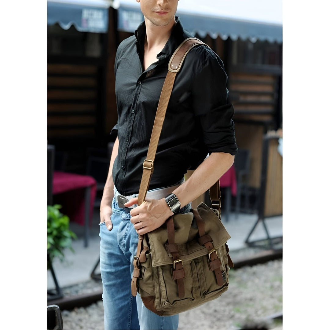 Skanto | Michael Bag – Vintage Canvas Messenger Bag für Herren mit Lederdetails