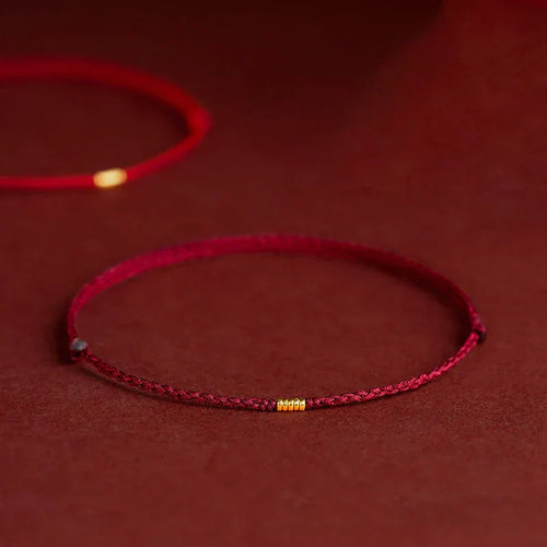 Handgemachtes Armband mit heiliger Segnung