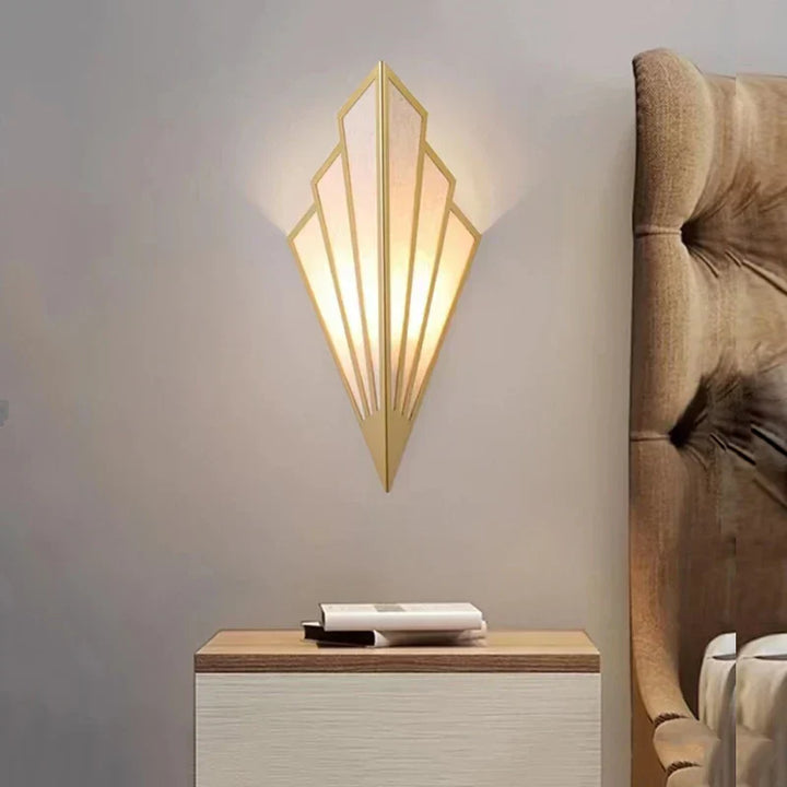 Art Deco Wandleuchte – Lampe für moderne Interieurs