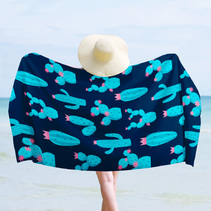 Luxuriöses Strandtuch mit dynamischem Wellendesign Skanto