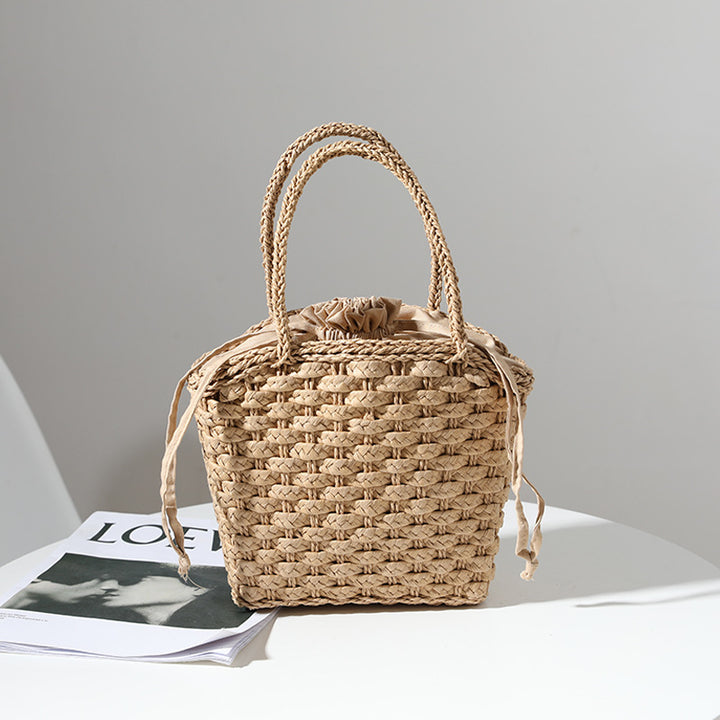 Handgefertigte Strohtasche mit verstellbarem Innenfutter Skanto