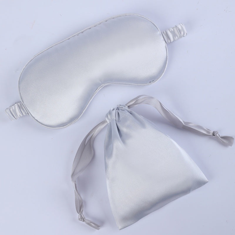 Seidenweiche Maske für Damen mit gepolstertem Augenbereich, verstellbarem Gummiband und Aufbewahrungsbeutel Skanto