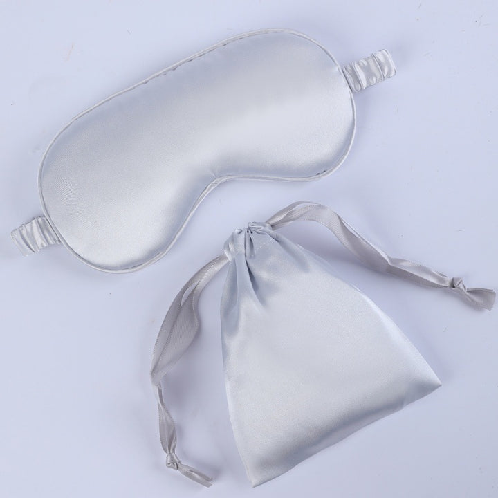 Seidenweiche Maske für Damen mit gepolstertem Augenbereich, verstellbarem Gummiband und Aufbewahrungsbeutel Skanto