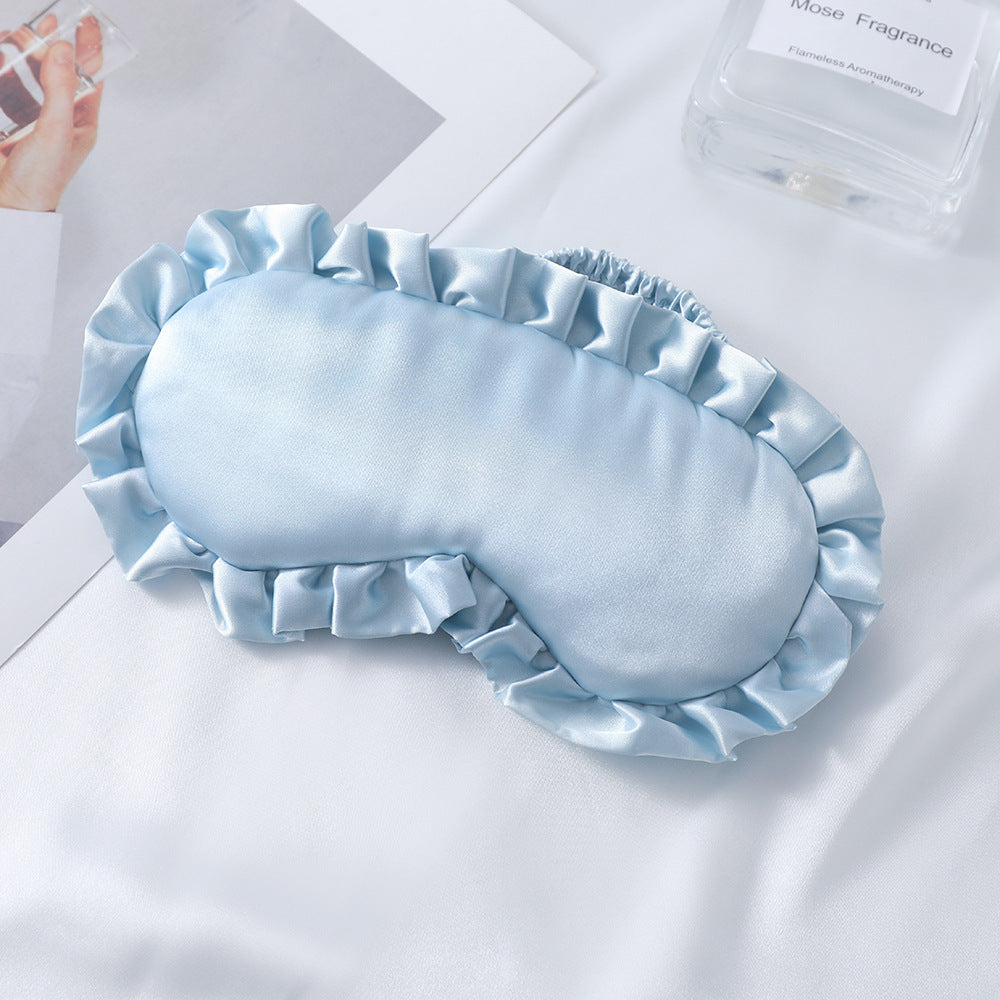 Satin-glänzende Augenmaske für Damen mit ergonomischer Kontur, Rüschenrand und weicher Polsterung Skanto