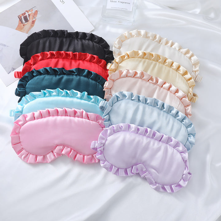 Satin-glänzende Augenmaske für Damen mit ergonomischer Kontur, Rüschenrand und weicher Polsterung Skanto