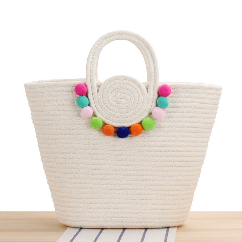 Moderne Handtasche mit verspielten Pompon-Verzierungen Skanto