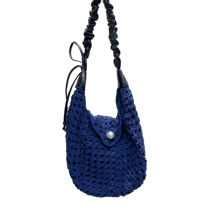 Handgeknüpfte vielseitige Tasche mit eleganten Perlenverzierungen Skanto