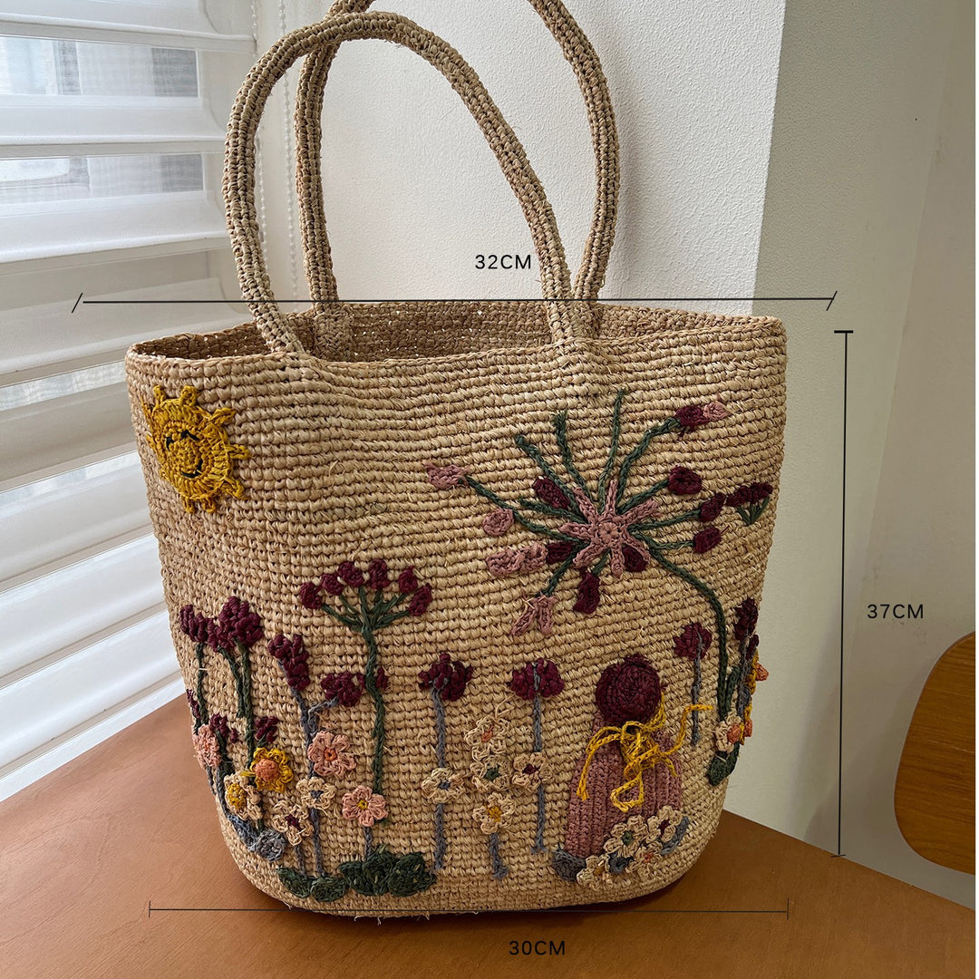 Handgemachte Strohtasche mit Blumenstickerei Skanto
