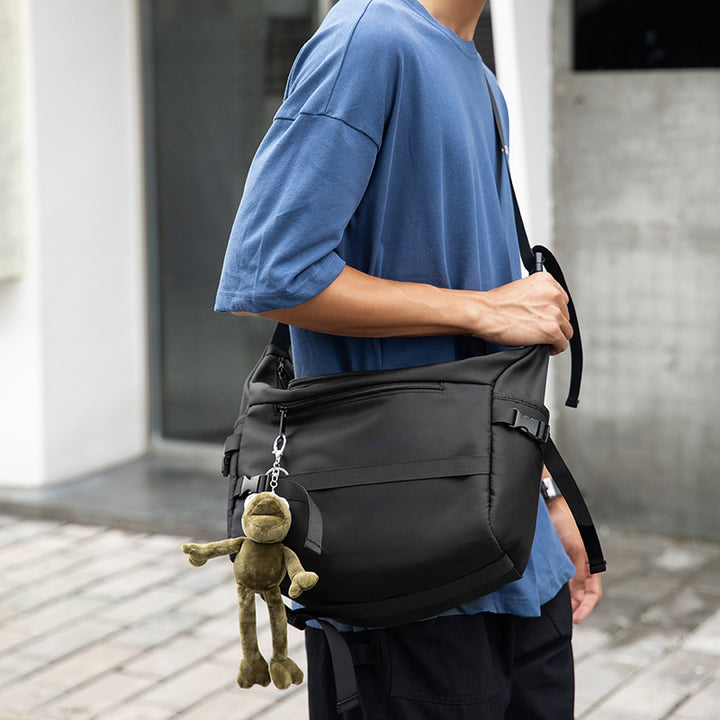 Vielseitige Crossbody-Mehrzwecktasche Skanto