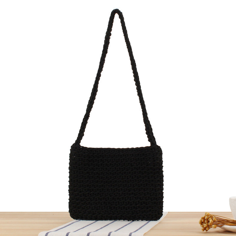 Hochwertige Makramee-Handtasche mit stilvollen Schulterriemen Skanto