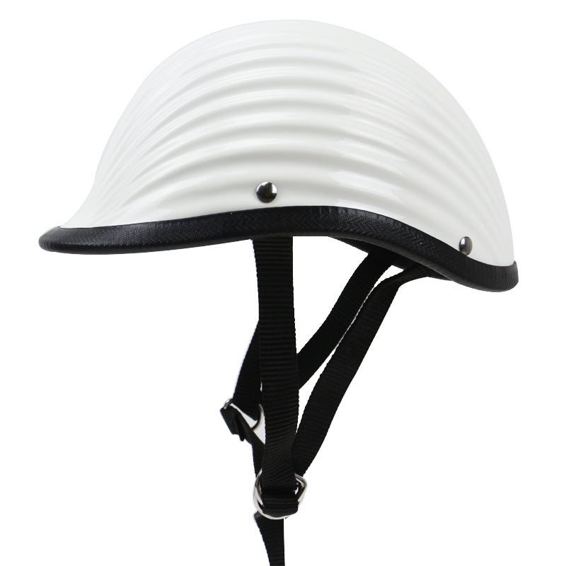 Klassischer gerippter Motorradhelm Skanto