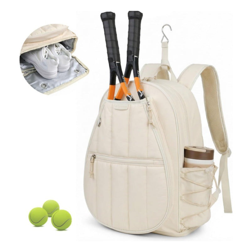 Sportlicher Rucksack mit speziellen Fächern für Tennisausrüstung Skanto