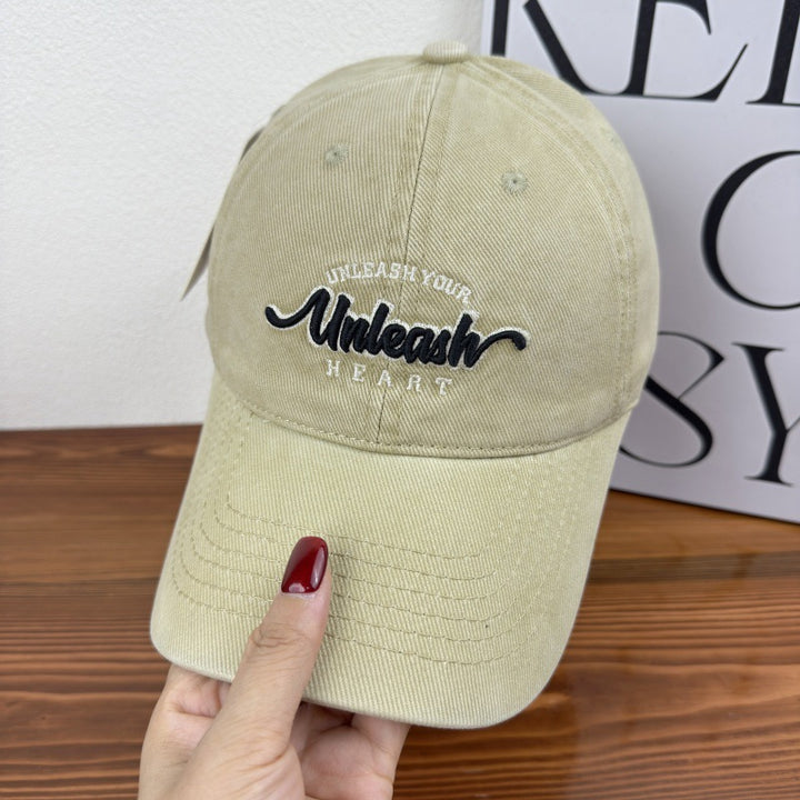 Skanto Bestickte Baseballkappe für Damen mit Herz-Grafik Skanto